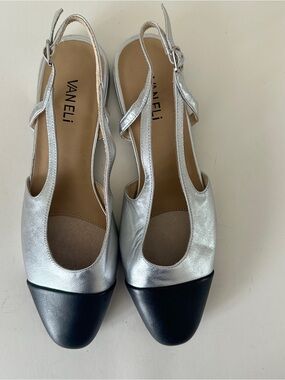 NEW Vaneli Tisha Chanel Style Silver Leather with Black Cap Slingbacks Sz 10M